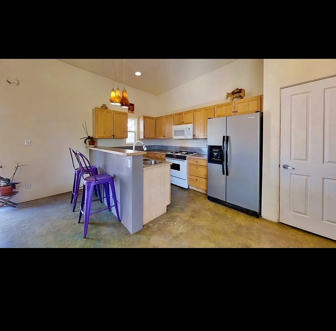 2 bed, 1130 sqft, $1,950 — Photo 3