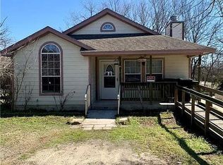 819 S 16th St, Temple, TX 76501