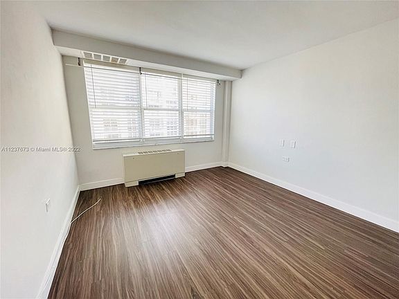 5th image of 1250 West Ave APT 12L