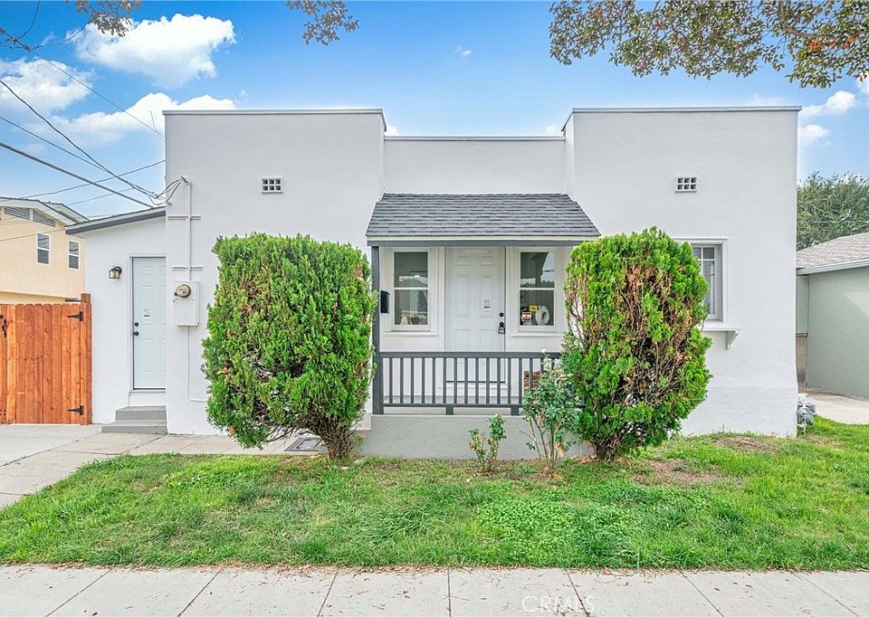 1st image of 2560 Las Flores St
