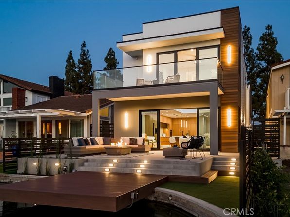 21885 Huron Ln, Lake Forest, CA 92630