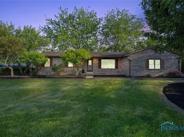 23140 W Winfield Dr, Genoa, OH 43430