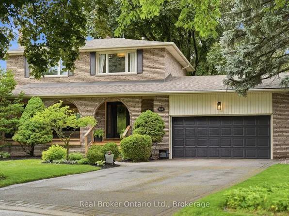 245 Applevale Ct, Burlington, ON L7L 2C1