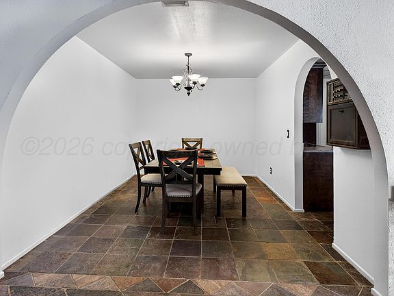 5th image of 6307 Fulton Dr