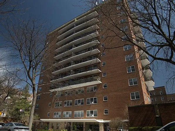 72-35 112th St APT 12C, Queens, NY 11375
