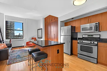 Rented by City Connections Realty