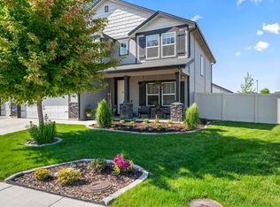 3669 E Shadow Ridge Dr, Nampa, ID 83686