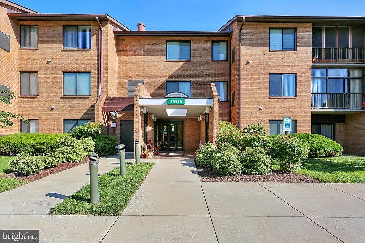 1st image of 15316 Pine Orchard Dr #82-3G