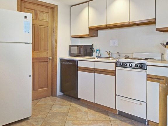 3rd image of 79 Ocean Ave #11
