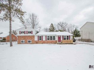 7600 Monroe Rd, Lambertville, MI 48144