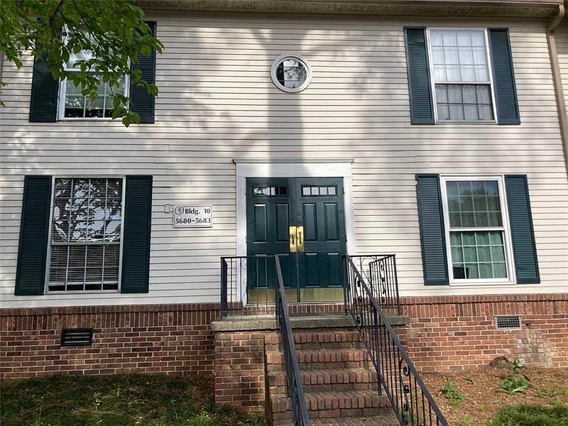 2nd image of 5683 Kingsport Dr