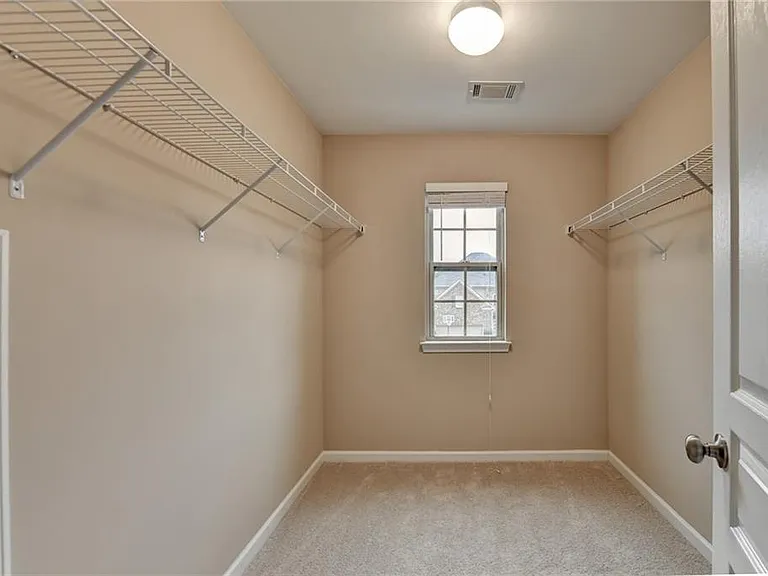4228 Woods Creek Ln — Photo 70