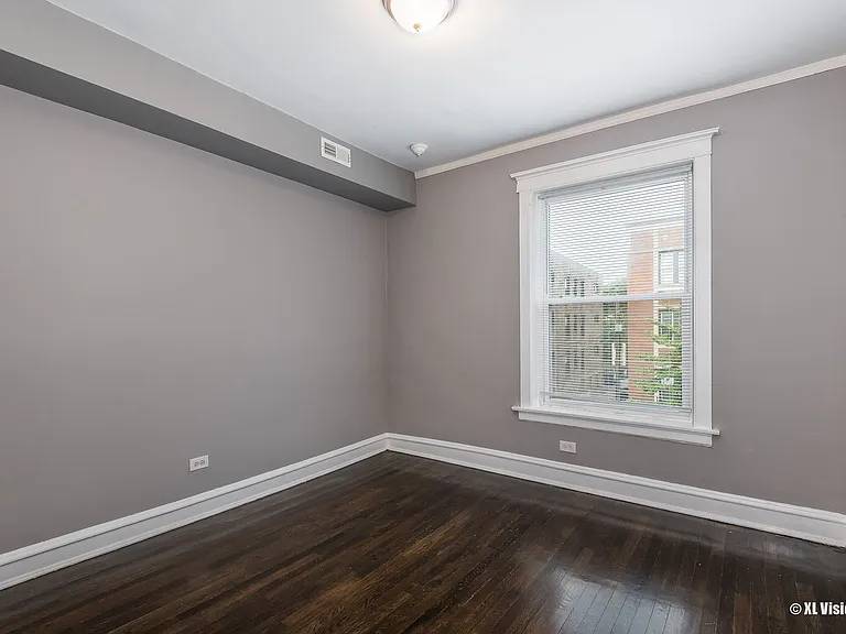 635 E 50th Pl #2 — Photo 9