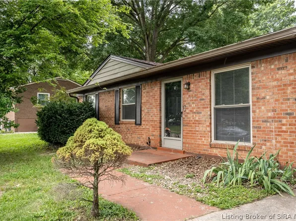 327 Hawthorne Drive, Jeffersonville, IN 47130