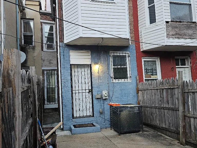 1122 Myrtle Ave — Photo 16