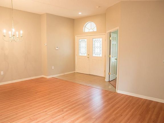 3rd image of 15452 Martinmeadow Dr