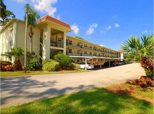1450 Heather Ridge Blvd APT 101, Dunedin, FL 34698