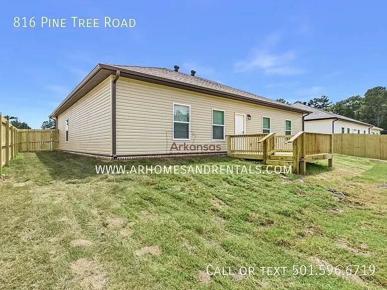 816 Pine Tree Rd — Photo 17