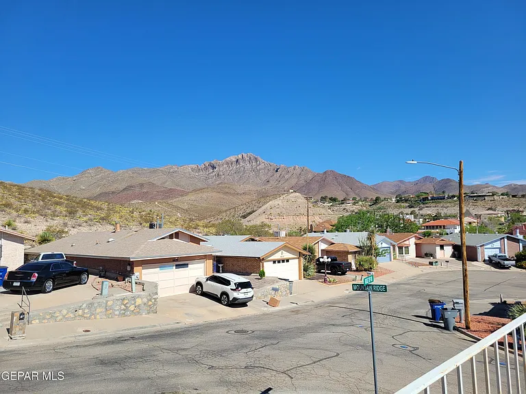 3200 Mountain Ridge Dr — Photo 35