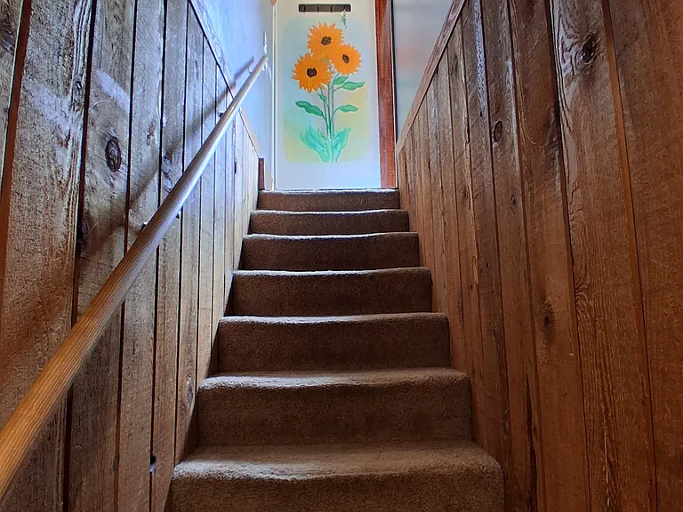 435 Mount Ave — Photo 24