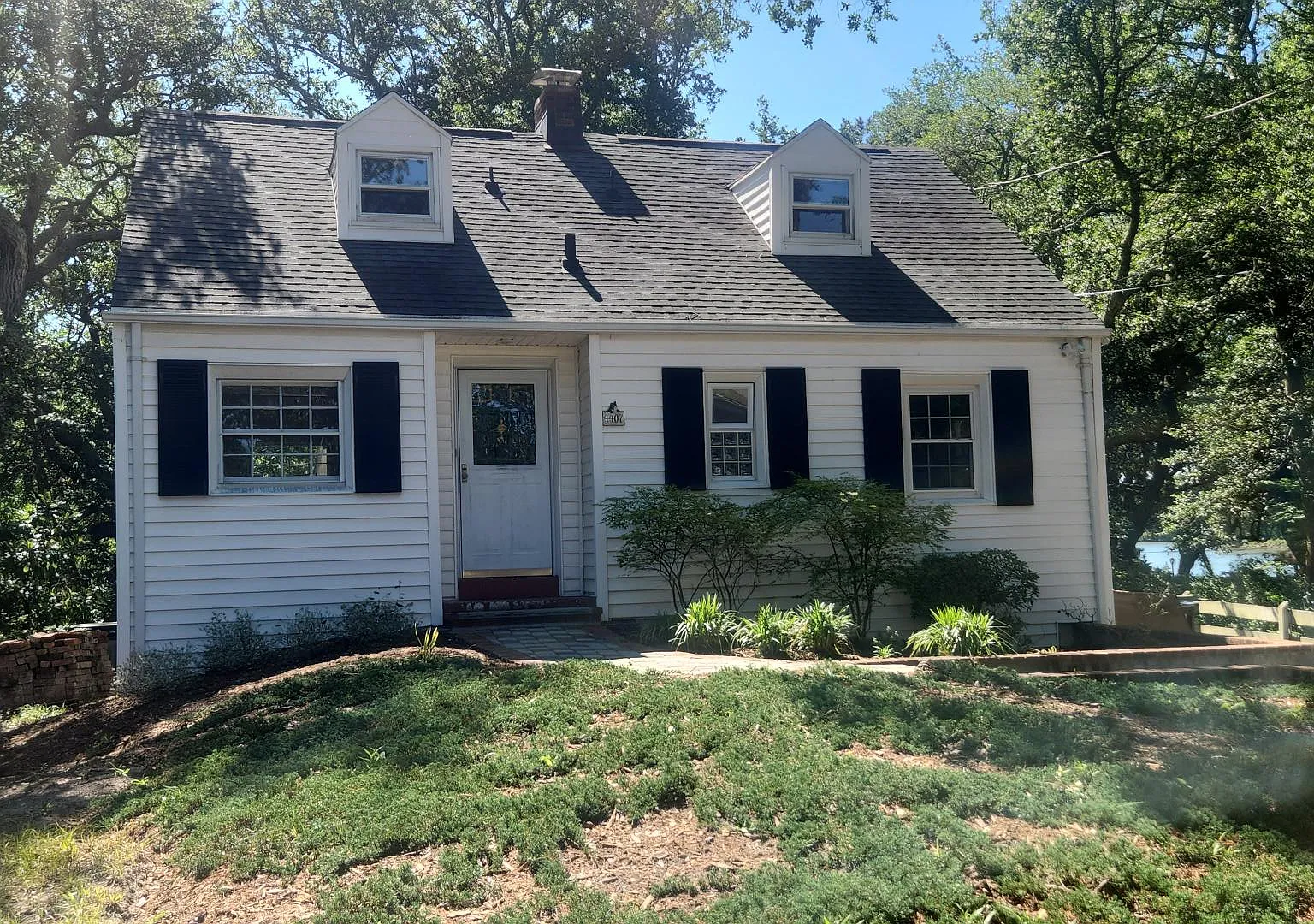 3 bed, 1986 sqft, $3,450 — Photo 1