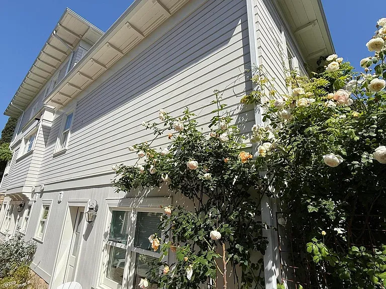 1703 Chapala St #A — Photo 28