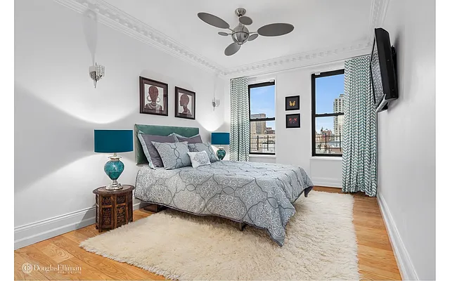 Sold by Douglas Elliman | media 6