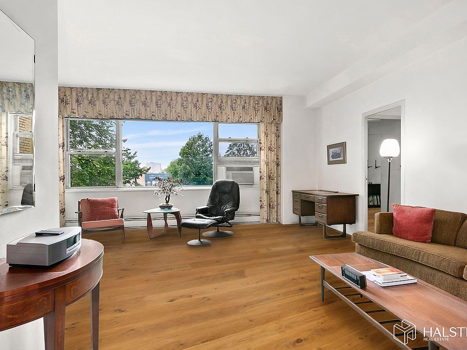 1st image of 7 Fordham Hill Oval APT 3C