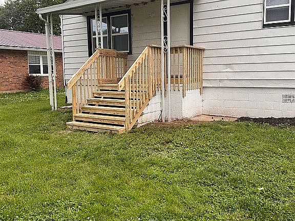 4th image of 315 Liberty St