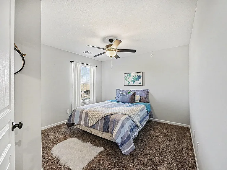2060 Tanners Cove Rd — Photo 7