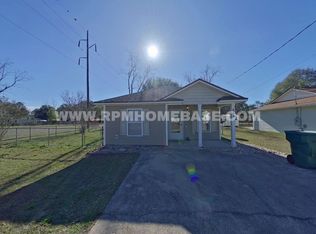 567 W Orange Ave, Defuniak Springs, FL 32433