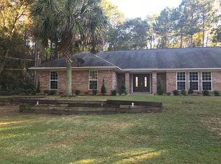 903 Lafayette Pl, Dauphin Island, AL 36528