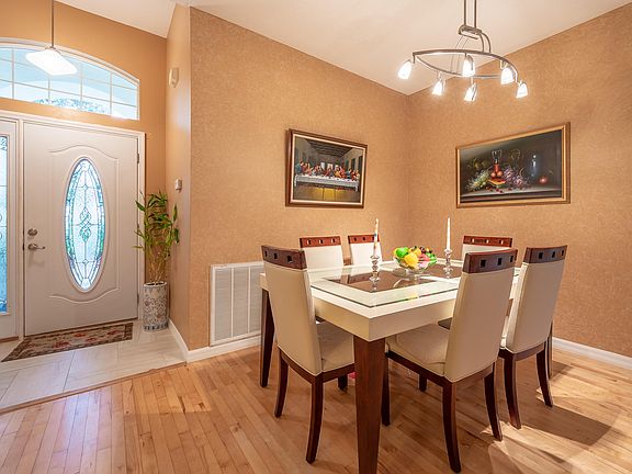 3rd image of 3480 Deer Lakes Dr