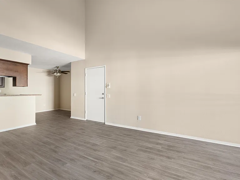Ironwood Apartments — Photo 30