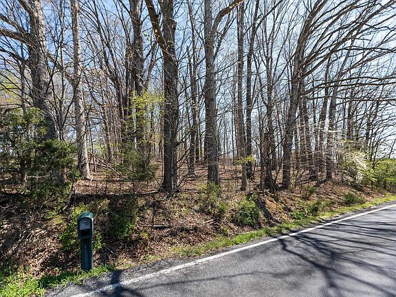 2nd image of Shutterlee Mill Rd