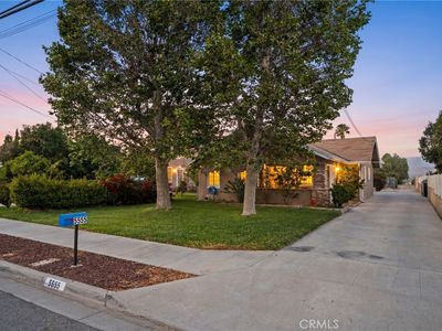 5555 Grand Ave, Riverside, CA, 92504