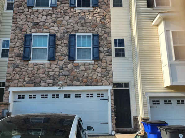 628 Jacobsen Cir, Newark, DE 19702