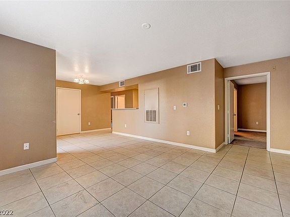 4th image of 555 E Silverado Ranch Blvd Unit 1113
