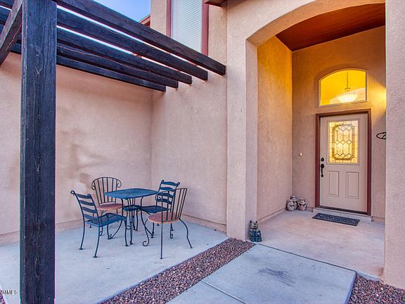 4th image of 6051 Silver Park Ave