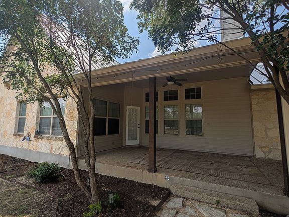 5th image of 110 Suncrest Dr