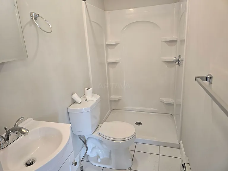 370 Prospect St #6 — Photo 12