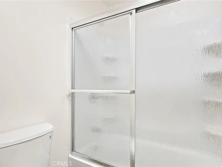 15425 Sherman Way #101 — Photo 12