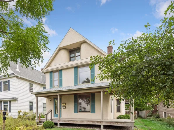 727 Madison St NE, Minneapolis, MN 55413