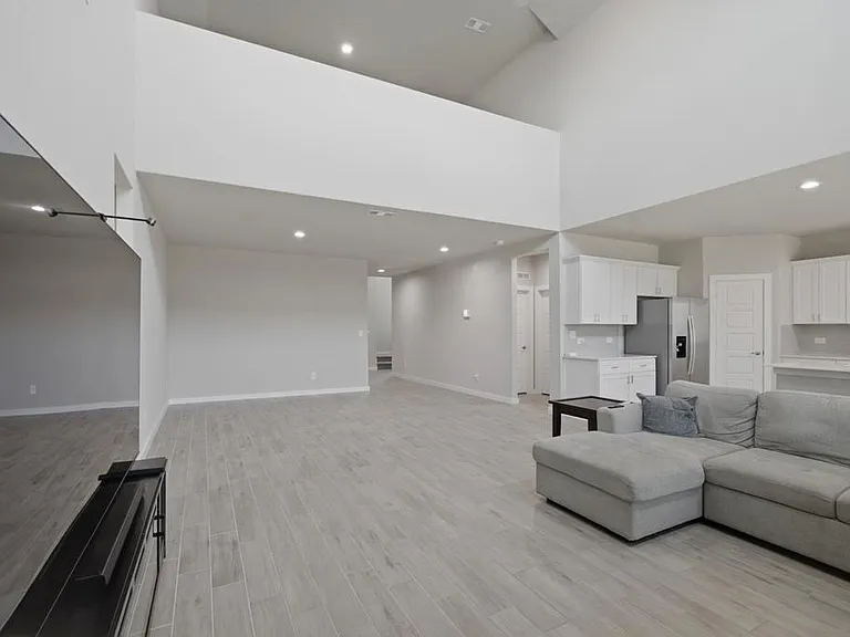 7203 Blue Meadow Rd — Photo 4