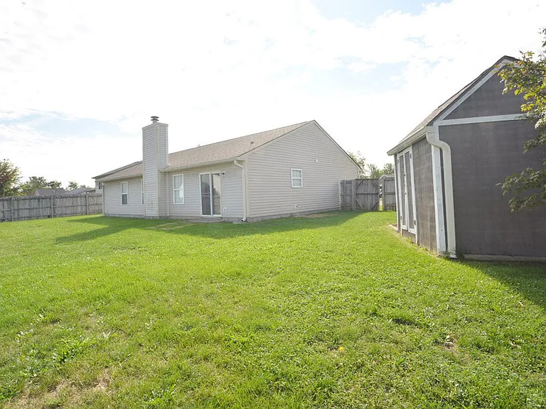 7394 Tassel Ct — Photo 26