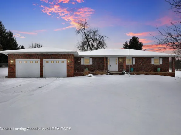 3594 Pinch Hwy, Potterville, MI 48876