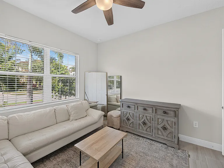 5504 Title Row Dr — Photo 16