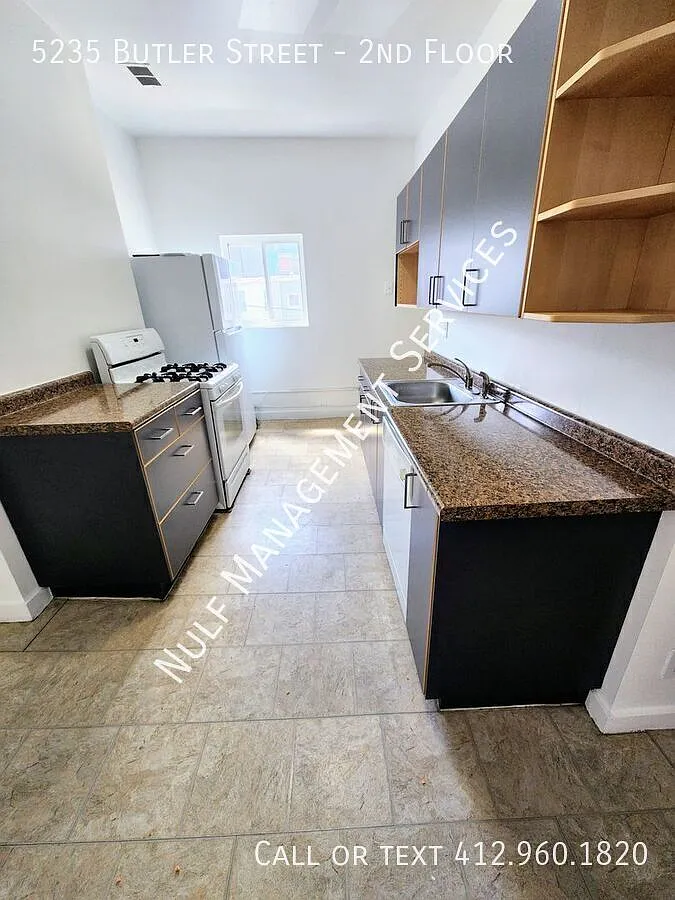 1 bed, 1 bath in Lawrenceville — Photo 1