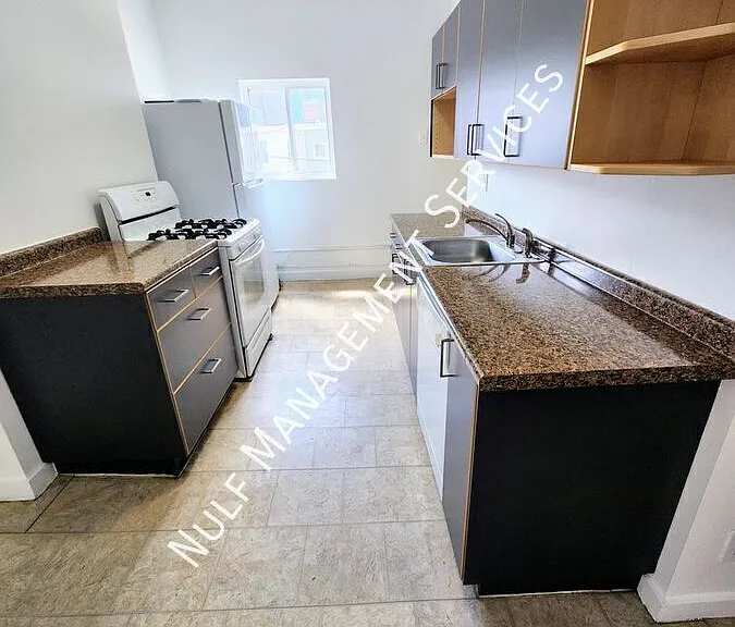 5235 Butler St #2 — Photo 1