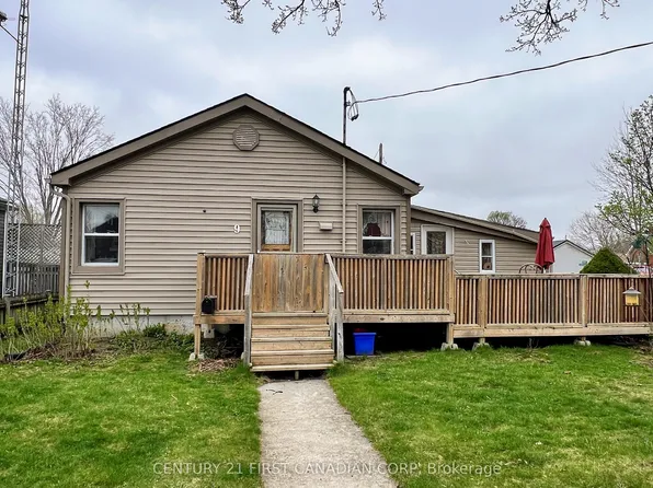 9 Trafalgar St, Saint Thomas, ON N5P 1N8